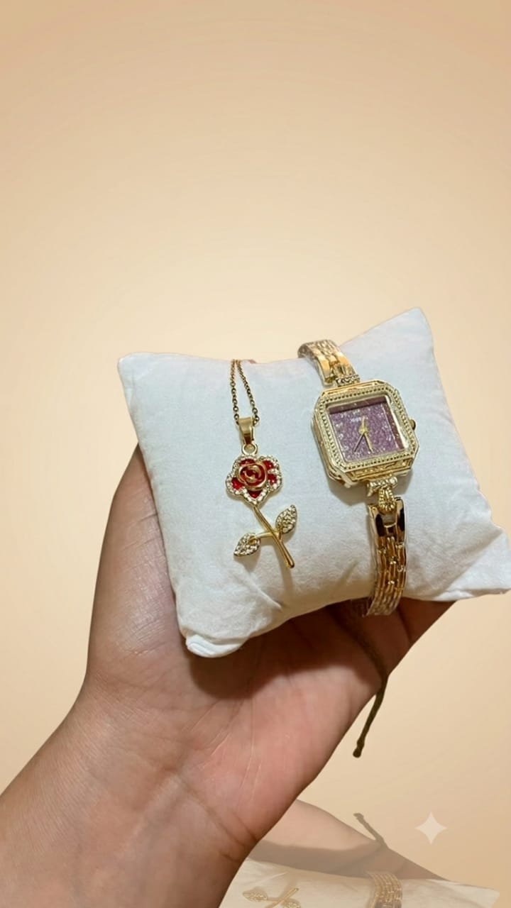 Duo montre dorée cadran violet et collier pendentif rose _ Darb Shop